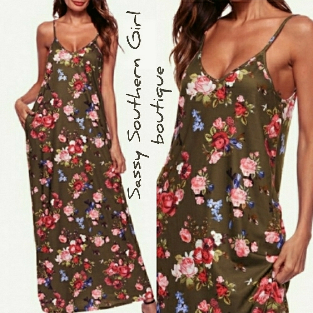 🆕⭐Boho Dark green floral maxi dress